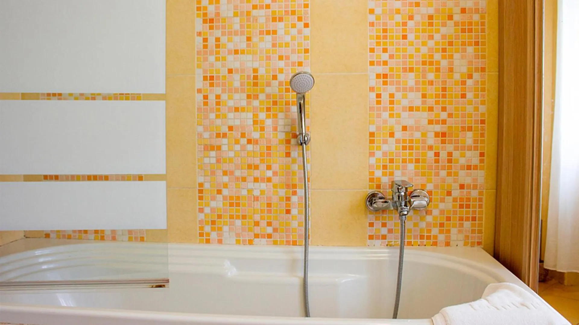 Apartment Divino Amore House Of Relax Falcognana di Sopra Italy