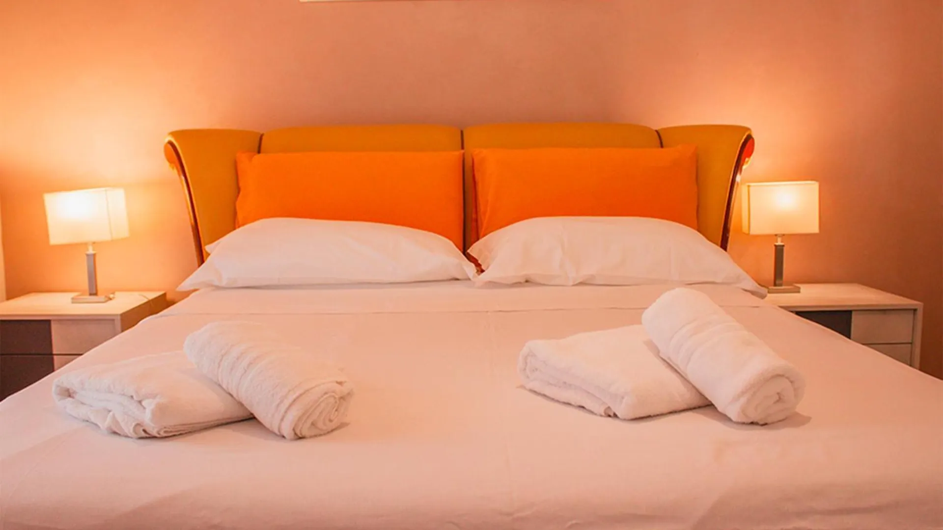 Divino Amore House Of Relax Falcognana di Sopra Italy
